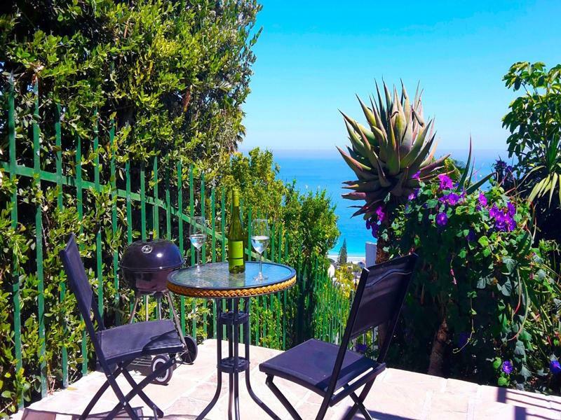 Апартаменты Hideaway Cape Town Хаут-Бей Экстерьер фото